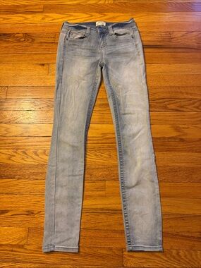 Mudd Skinny Fit Light Wash Jeans Size 3